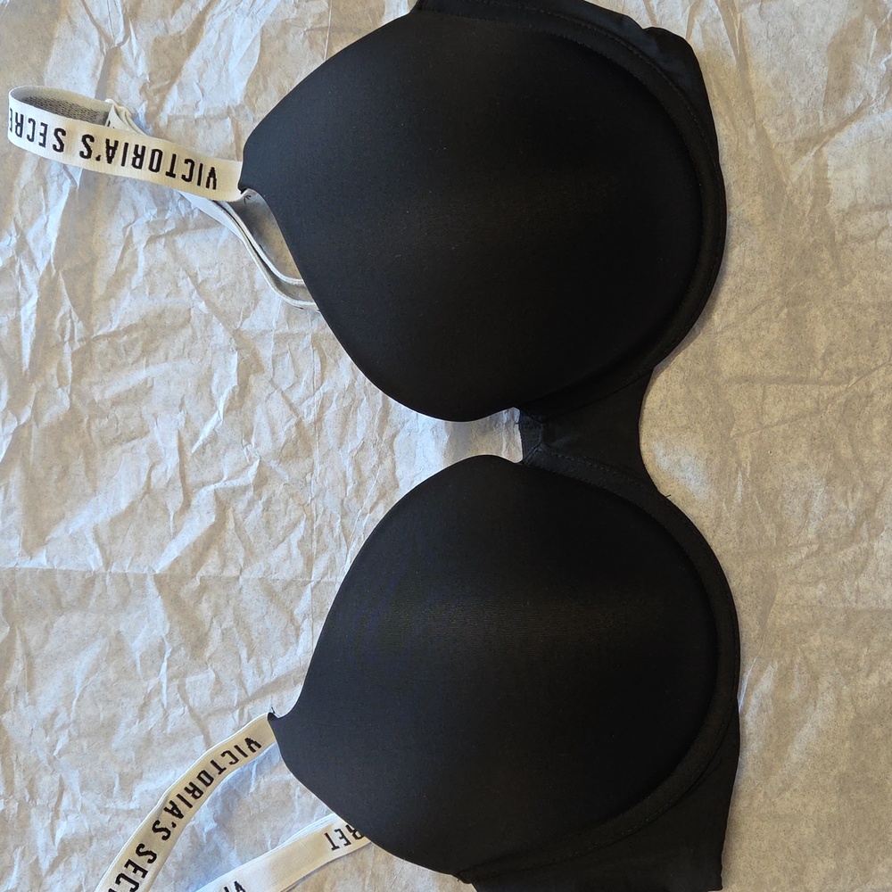 Victoria's Secret Black Bra with Logo Straps